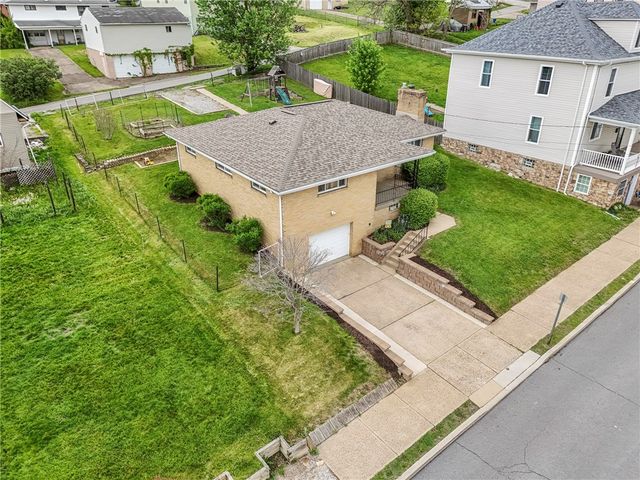 525 Giffin Avenue, Canonsburg, PA 15317