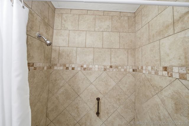 217 E 34th Street, Tulsa, OK 74105