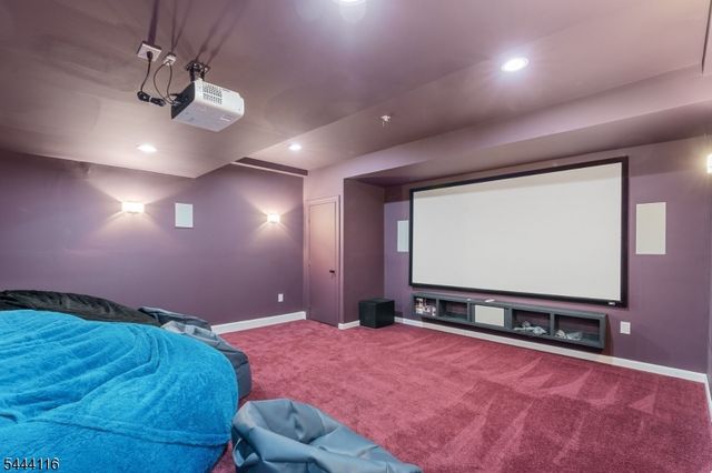 164 E Mountain Rd, Hillsborough Twp., NJ 08844