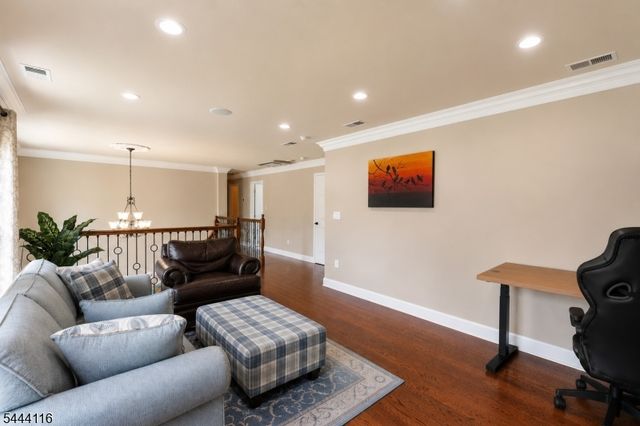 164 E Mountain Rd, Hillsborough Twp., NJ 08844
