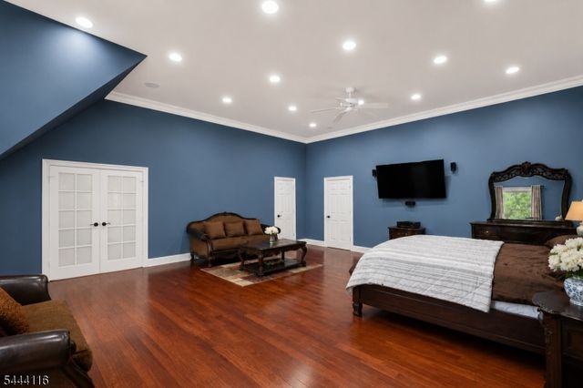 164 E Mountain Rd, Hillsborough Twp., NJ 08844