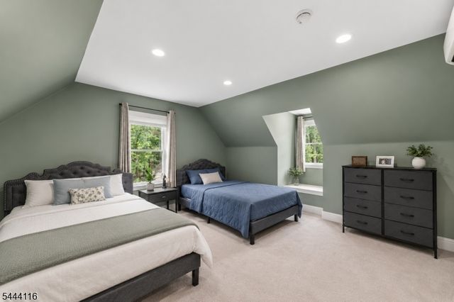164 E Mountain Rd, Hillsborough Twp., NJ 08844