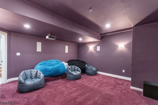 164 E Mountain Rd, Hillsborough Twp., NJ 08844
