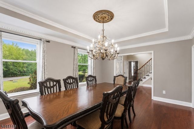 164 E Mountain Rd, Hillsborough Twp., NJ 08844