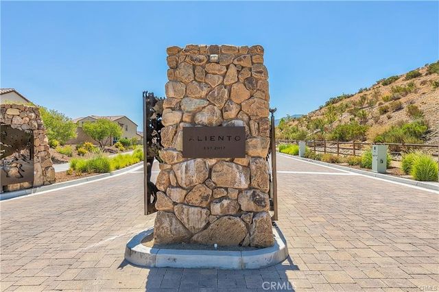 25220 Golden Maple Drive, Canyon Country, CA 91387