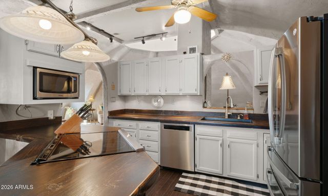 1935 E Joy Ranch Road, Phoenix, AZ 85086