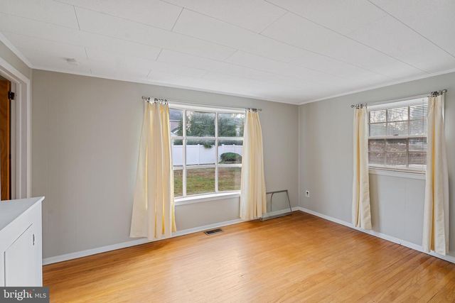 1206 SYLVAN DR, Haddon Heights, NJ 08035