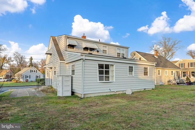 1206 SYLVAN DR, Haddon Heights, NJ 08035