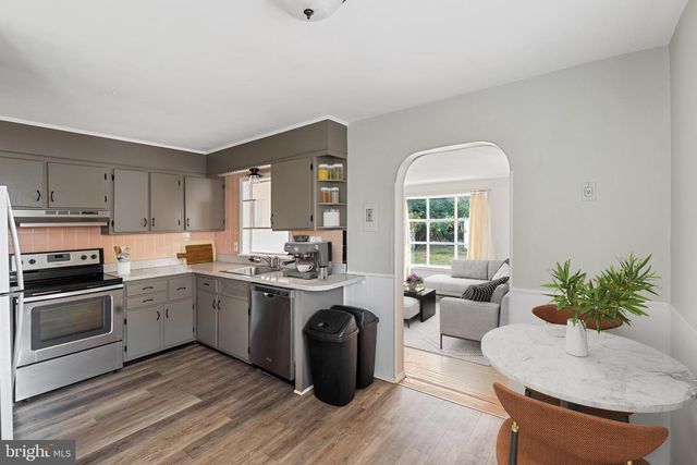 1206 SYLVAN DR, Haddon Heights, NJ 08035