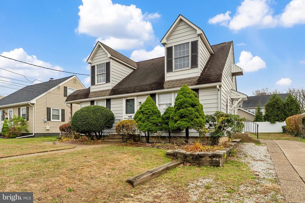 1206 SYLVAN DR, Haddon Heights, NJ 08035