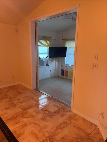 7903 OAKSTONE COURT, Orlando, FL 32822