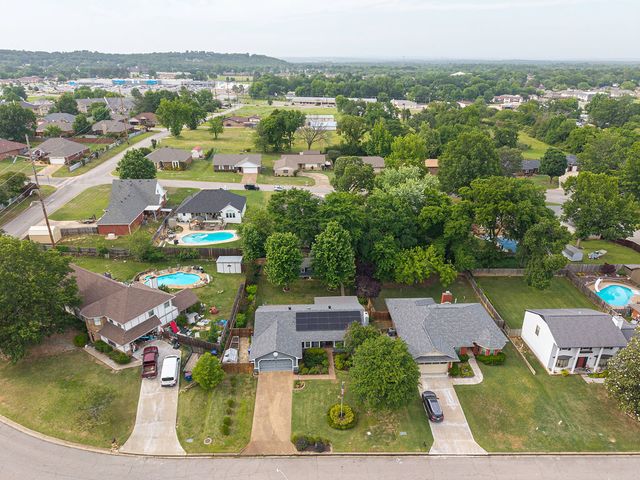 8801 Jackson Street, Fort Smith, AR 72903