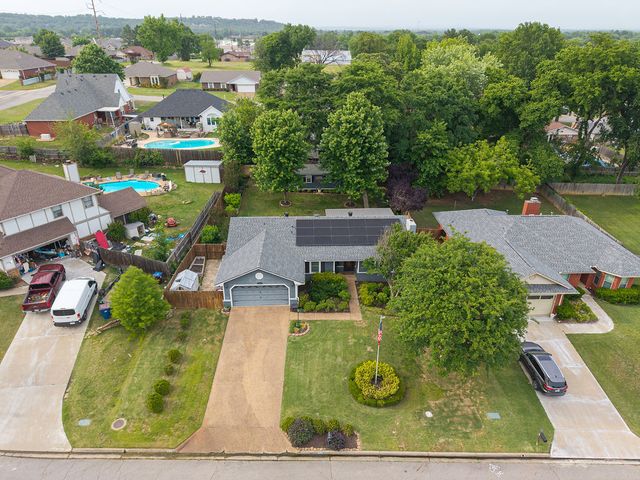 8801 Jackson Street, Fort Smith, AR 72903