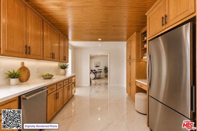 5703 Parkmor Road, Calabasas, CA 91302