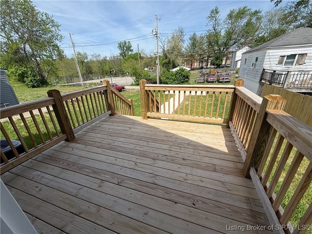 416 W 7th Street, New Albany, IN 47150