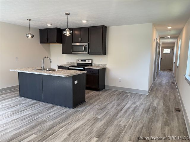 416 W 7th Street, New Albany, IN 47150