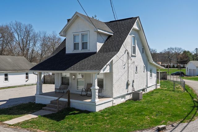 514 & 516 Montjoy Street, Falmouth, KY 41040