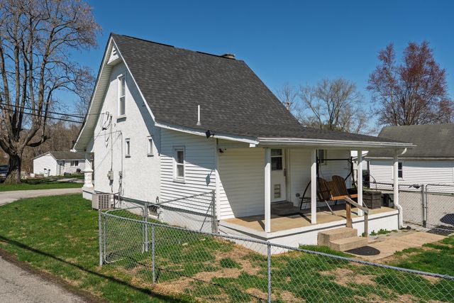 514 & 516 Montjoy Street, Falmouth, KY 41040