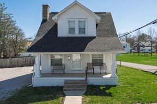 514 & 516 Montjoy Street, Falmouth, KY 41040