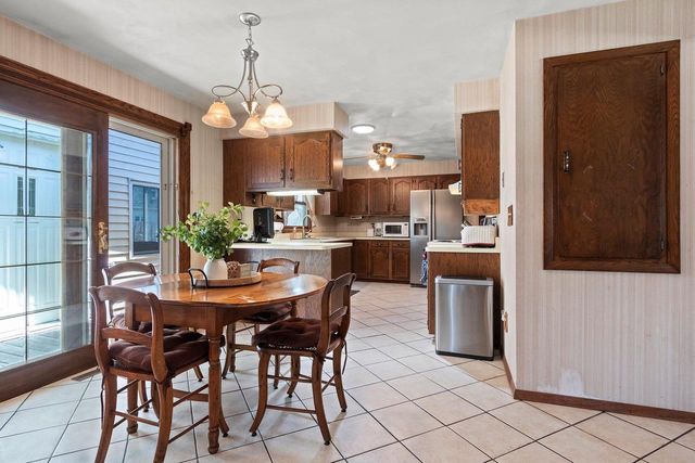 1708 N BIRCHWOOD AVENUE, Appleton, WI 54914