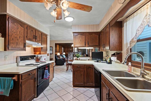 1708 N BIRCHWOOD AVENUE, Appleton, WI 54914