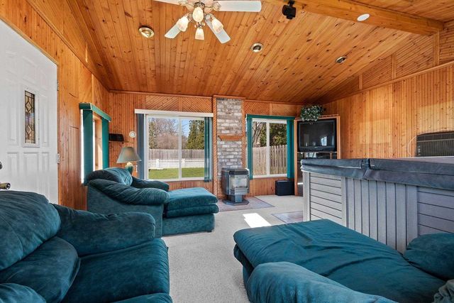 1708 N BIRCHWOOD AVENUE, Appleton, WI 54914