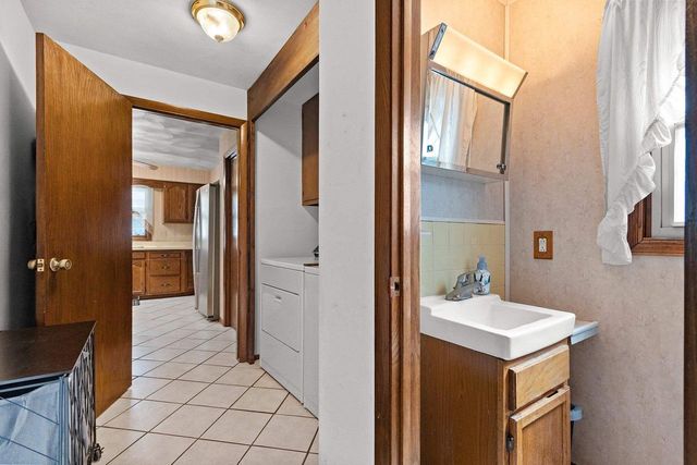 1708 N BIRCHWOOD AVENUE, Appleton, WI 54914