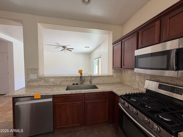 44263 W CAVEN Drive, Maricopa, AZ 85138