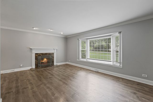 6S415 Concord Road, Naperville, IL 60540