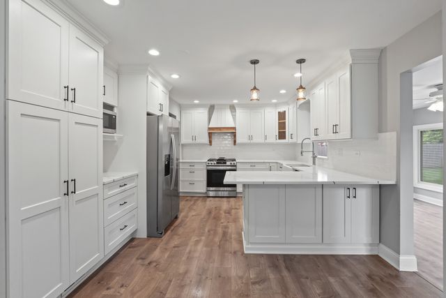 6S415 Concord Road, Naperville, IL 60540