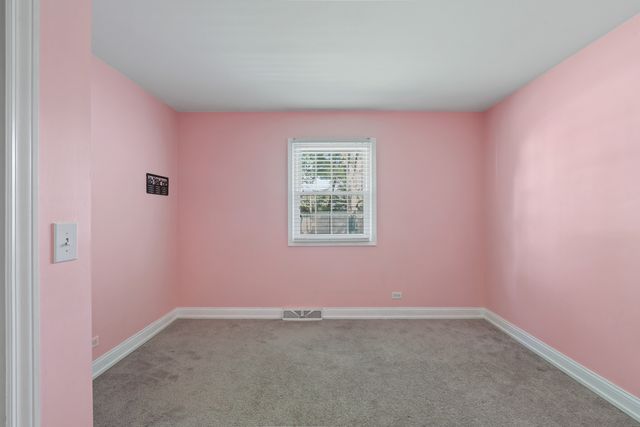 6S415 Concord Road, Naperville, IL 60540