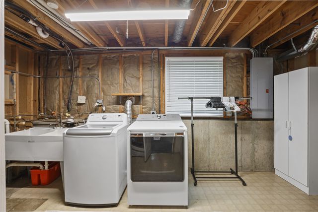 6S415 Concord Road, Naperville, IL 60540