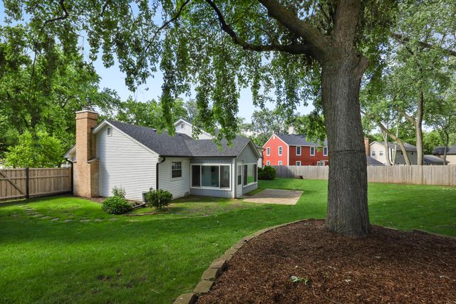 6S415 Concord Road, Naperville, IL 60540