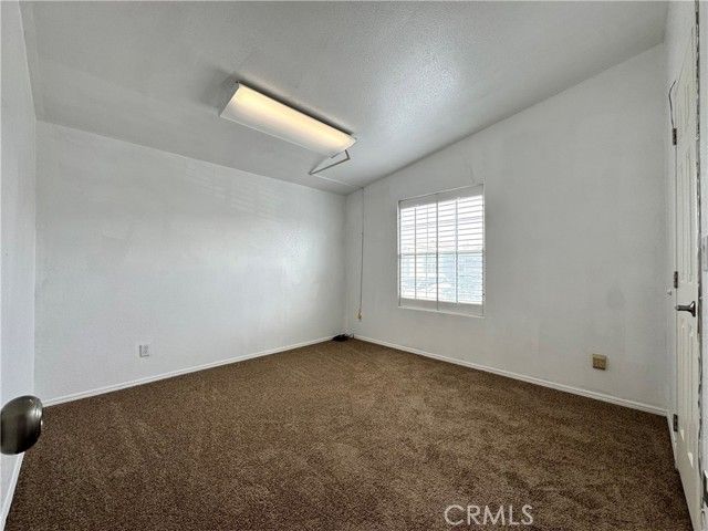 45465 25th Street 72, Lancaster, CA 93535