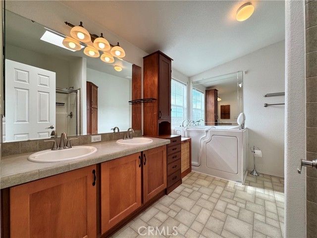 45465 25th Street 72, Lancaster, CA 93535