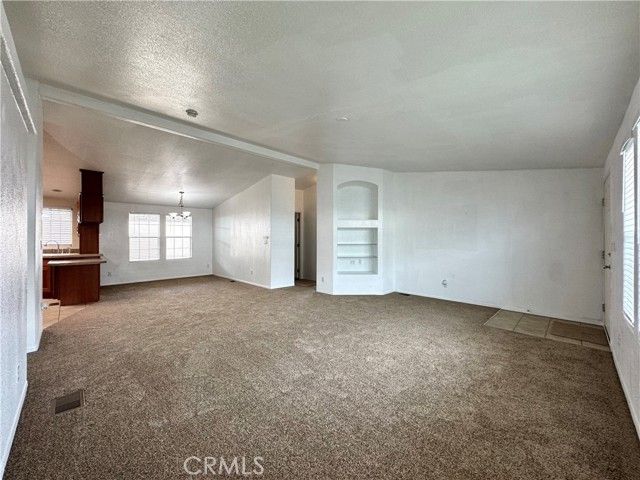 45465 25th Street 72, Lancaster, CA 93535