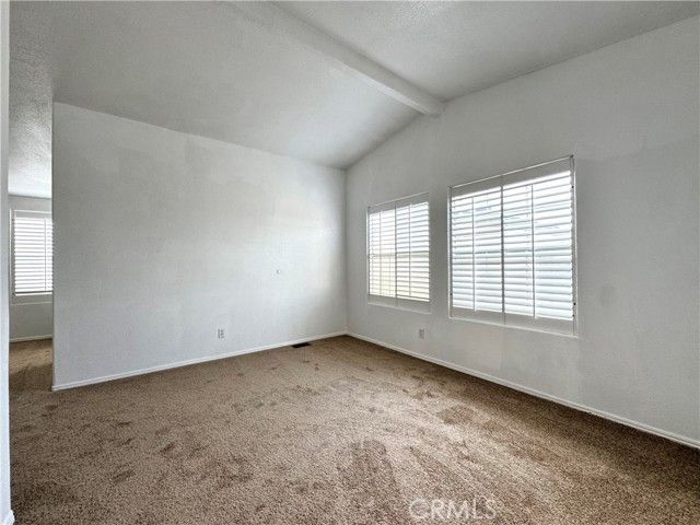 45465 25th Street 72, Lancaster, CA 93535