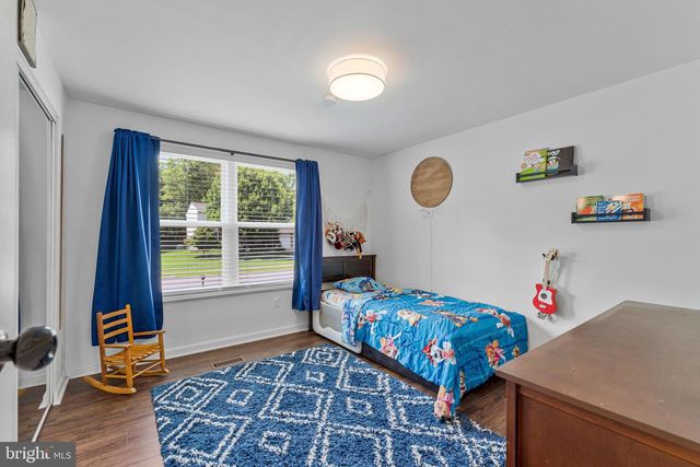 4525 SILAS HUTCHINSON DR, Chantilly, VA 20151