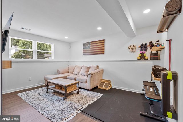 4525 SILAS HUTCHINSON DR, Chantilly, VA 20151