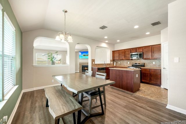 8434 Blackstone, Converse, TX 78109