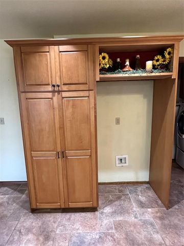 341 E Grand Teton Court, Yukon, OK 73099