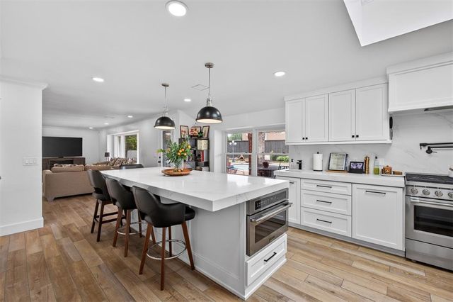 1410 Dorchester Drive, Oklahoma City, OK 73114