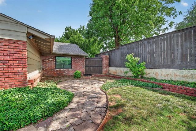 1410 Dorchester Drive, Oklahoma City, OK 73114