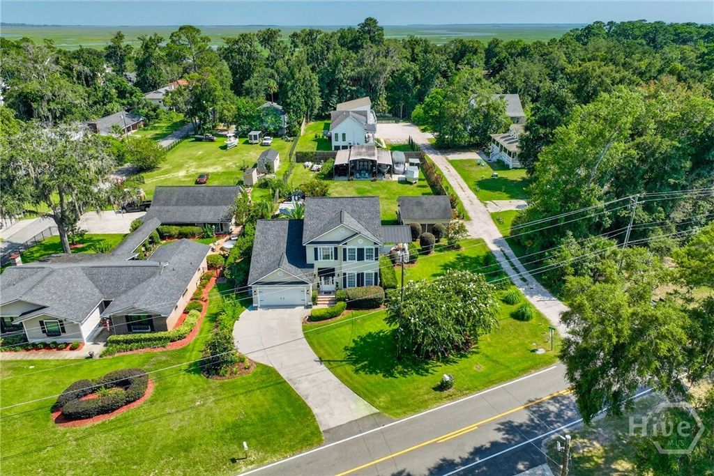 Image 39 of property listing at 1014 Walthour Road, Savannah, GA 31410