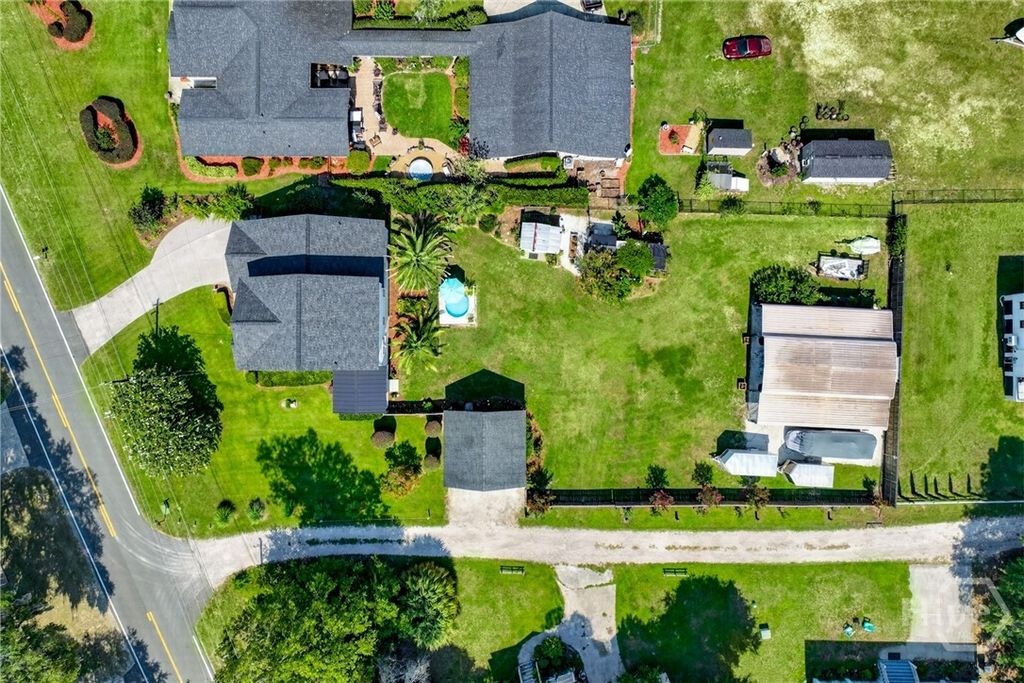 Image 41 of property listing at 1014 Walthour Road, Savannah, GA 31410