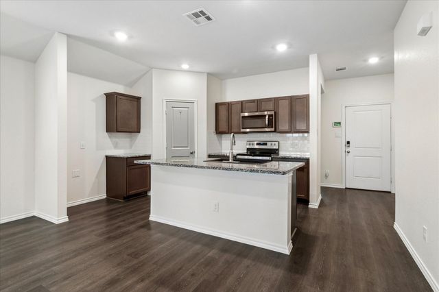 4351 Pyramid Drive, Forney, TX 75126