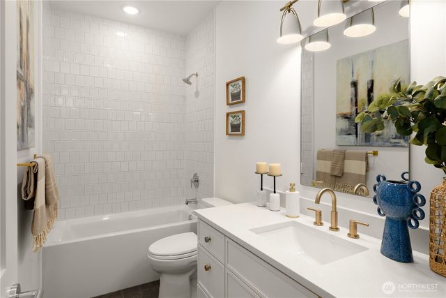 4118 161st Avenue SE, Bellevue, WA 98006