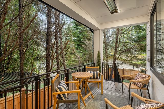 4118 161st Avenue SE, Bellevue, WA 98006