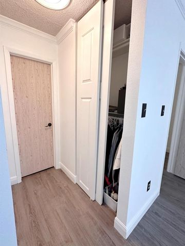 8535 S Dairy Ashford Road, Houston, TX 77072