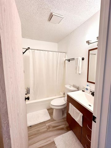 8535 S Dairy Ashford Road, Houston, TX 77072